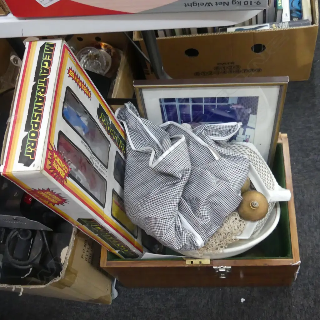 BOX LOT 'MEGA TRANSPORT' REMOTE TOYS, LGE BOWL ETC Image 1++