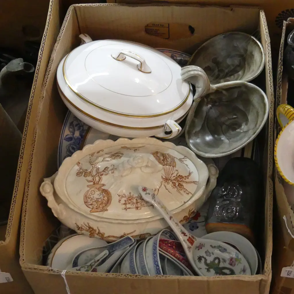 LG BOX ASST; CHINA, POTTERY, CHOPSTICKS, ORIENTAL DISHES & SPOONS ETC.. Image 1++