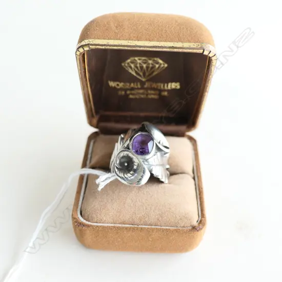 CHUNKY STG SILVER & AMETHYST DRESS RING 