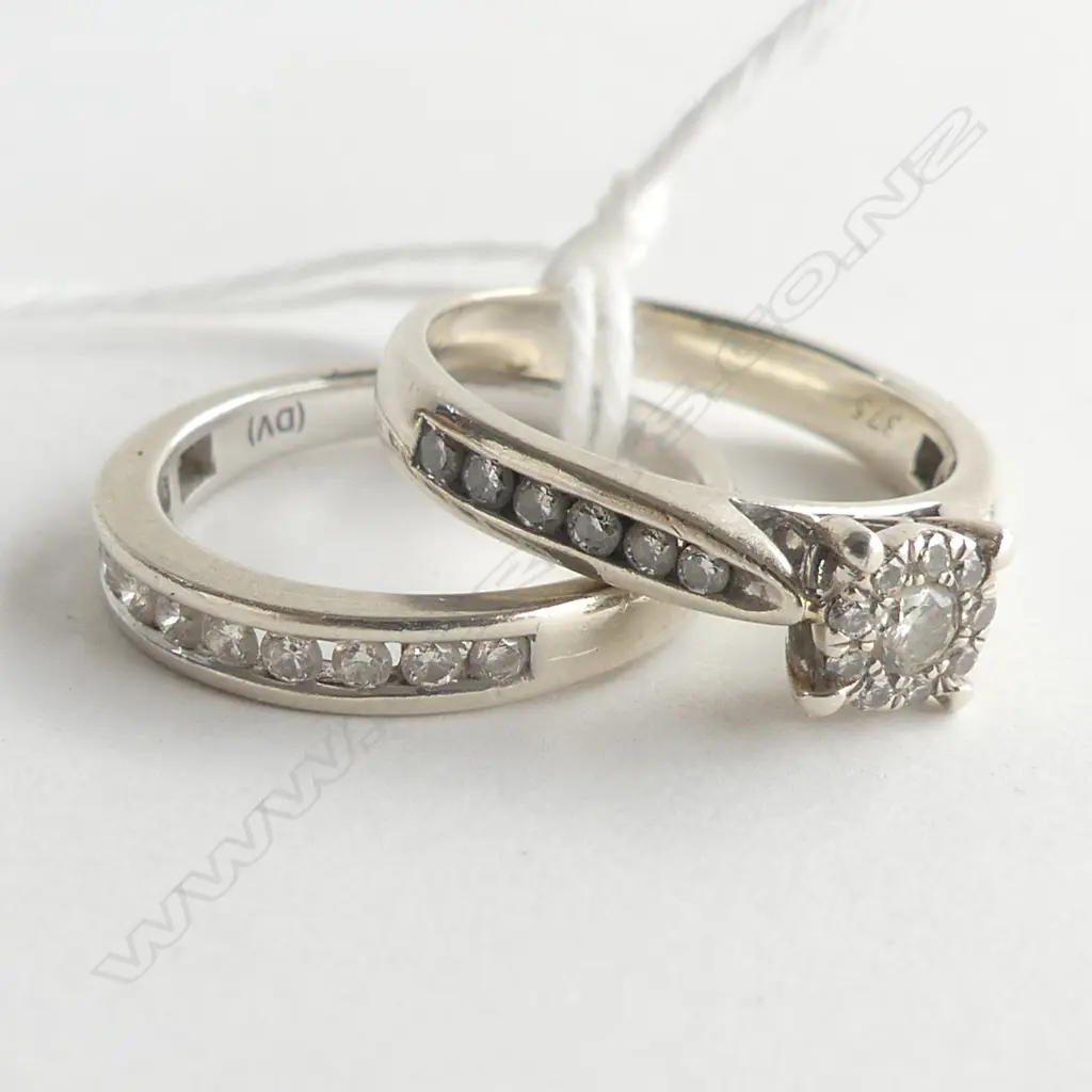 2 9CT WHITE GOLD & DIAMOND RINGS 5.0 GRAMS Image 1++