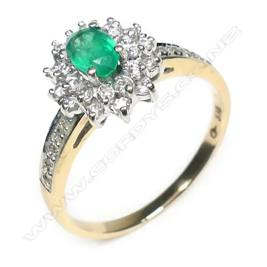 9ct GOLD EMERALD AND DIAMOND CLUSTER RING, SIZE Q, ONE CLAW REQUIRES REPAIR