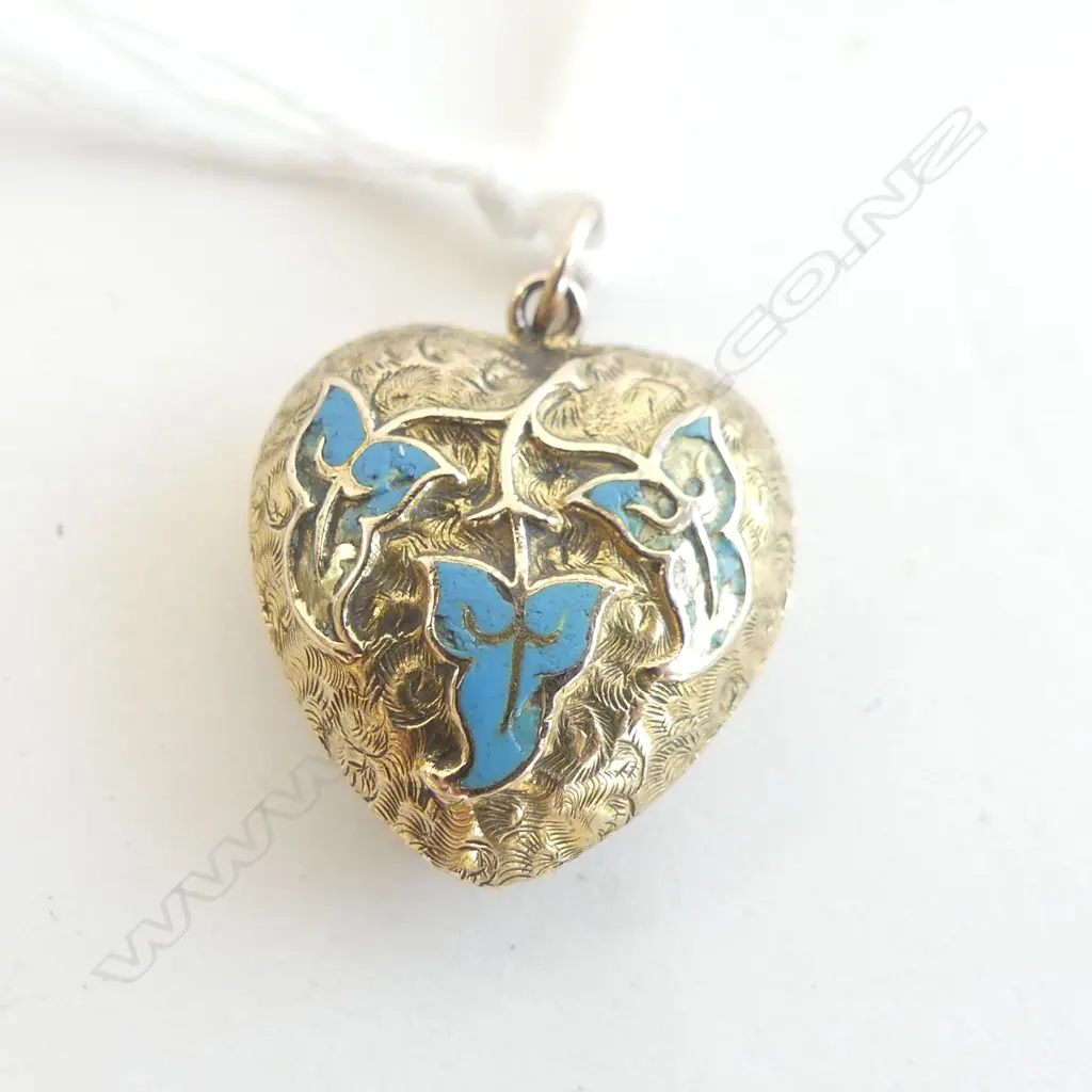 9CT GOLD ENAMEL HEART PENDANT A/F Image 1++