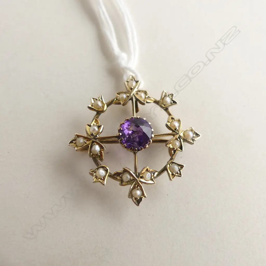 EDW 9CT AMETHYST & SEED PEARL PENDANT BROOCH Image 1++