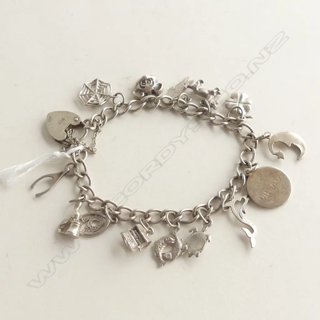 ST. SILVER CHARM BRACELET HEART LOCK 14CHARMS 22.25gm Image 1++