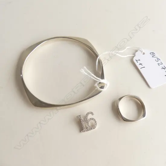 STG SILVER SQUARE CUT BANGLE 19.6GMS & MATCHING RING 2.7GMS + SILVER '16' PENDANT
