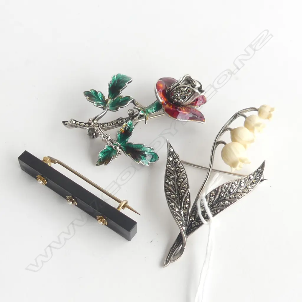 3 VINTAGE BROOCHES; ONYX & SEED PEARL BAR, ENAMELED ROSE, MARCASITE & IVORY FLOWER  Image 1++