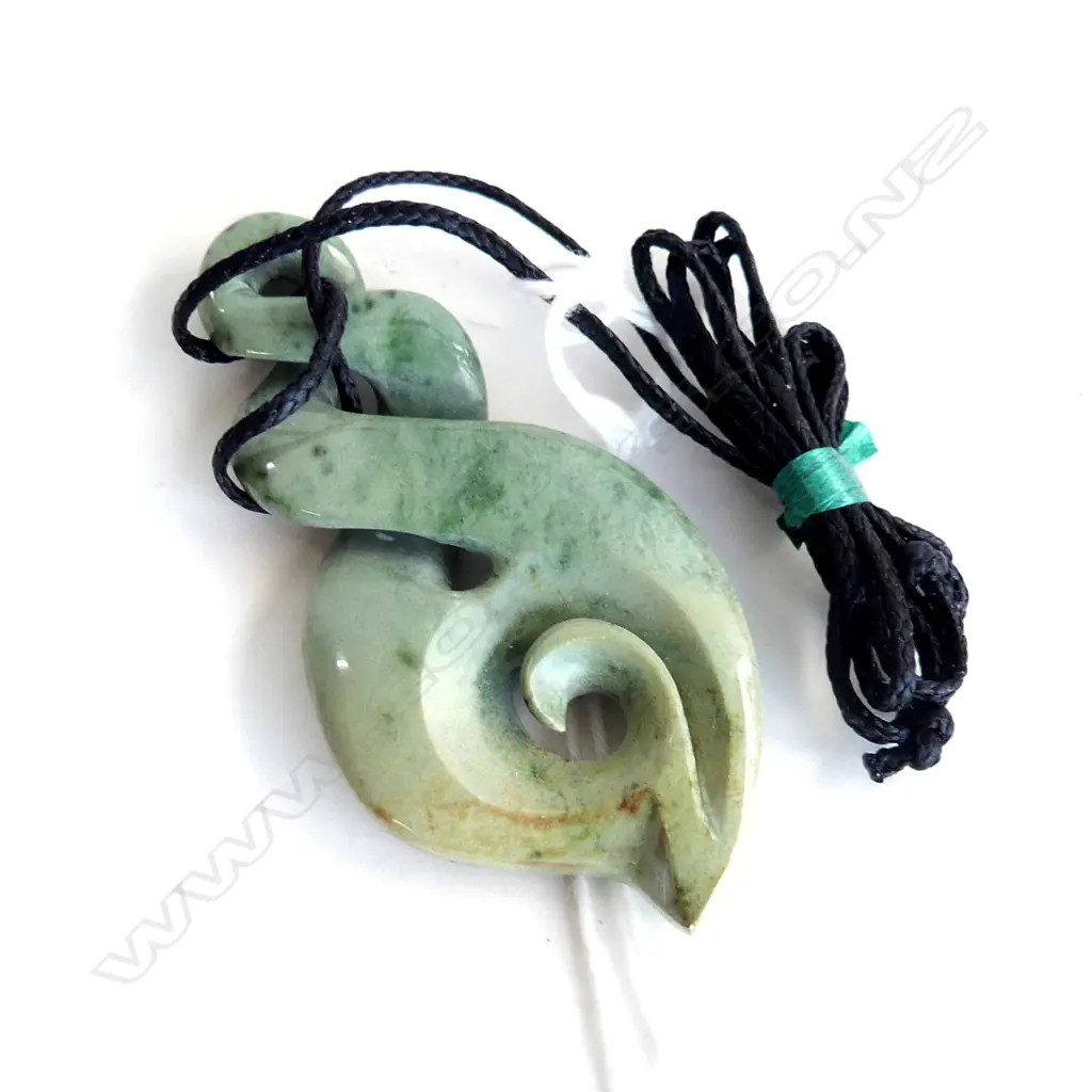 NZ POUNAMU (GREENSTONE) TRIPLE TWIST PENDANT (L65MM) ON BLACK WAXED ADJUSTABLE CORD (SYMBOL OF LOVE & FRIENDSHIP) Image 1++