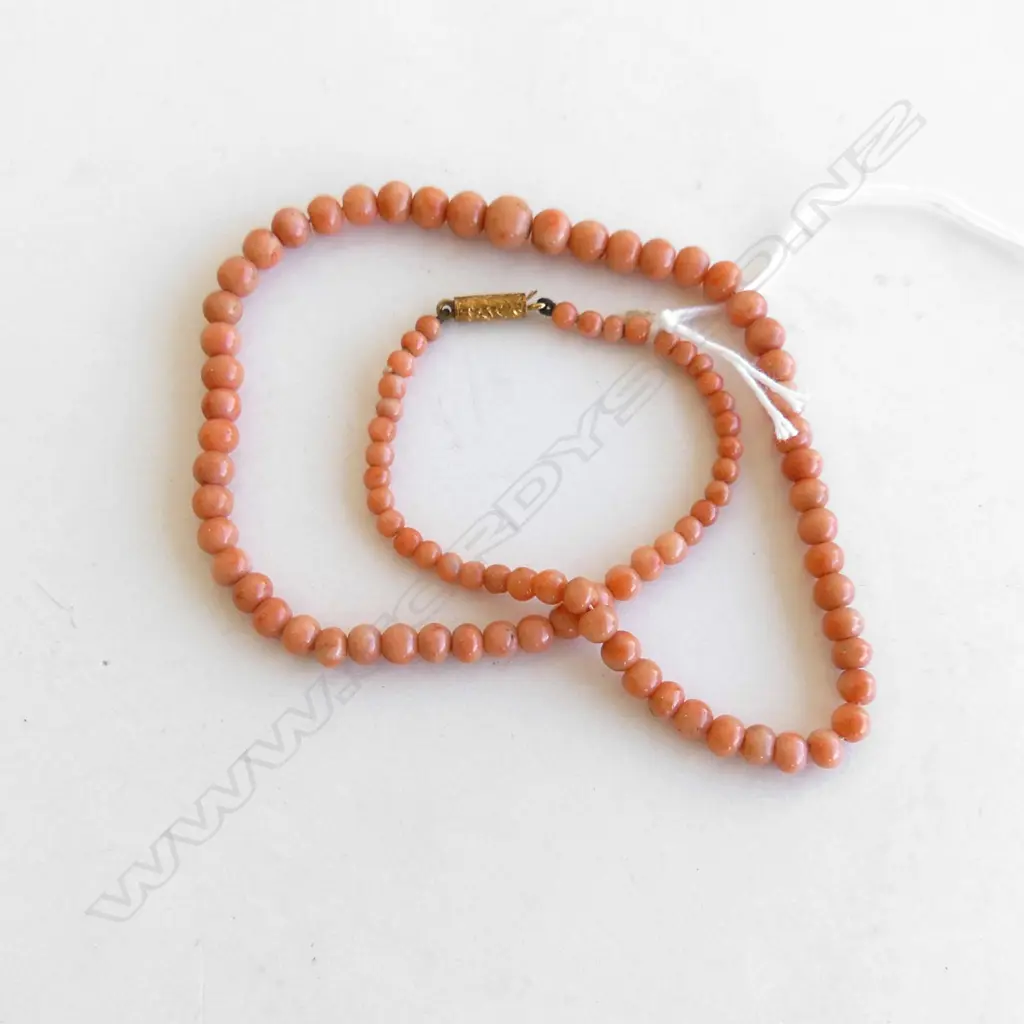 VINTAGE MEDITTERANEAN CORAL GRADUATED BEAD NECKLACE L.400mm (20708) Image 1++