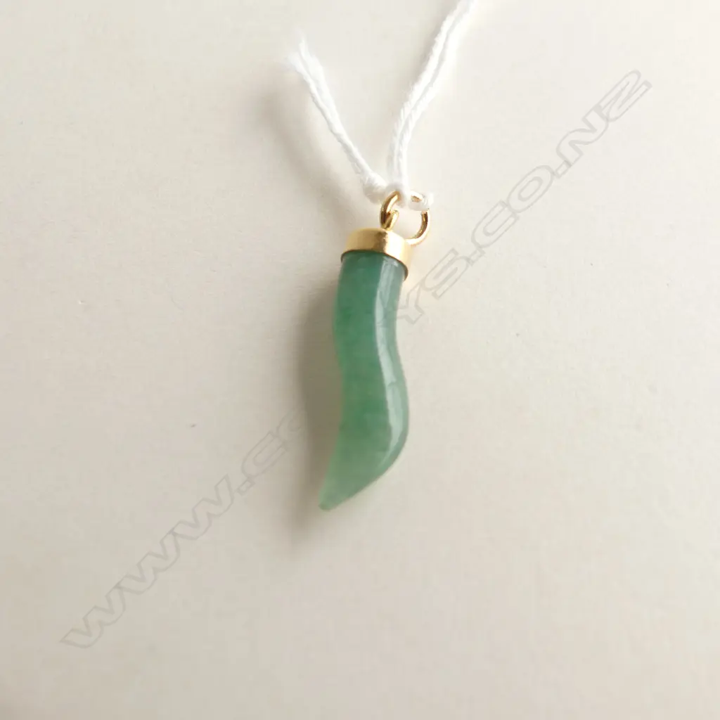 GOLD PLATED GREEN QUARTZ PENDANT 1.9GMS Image 1++