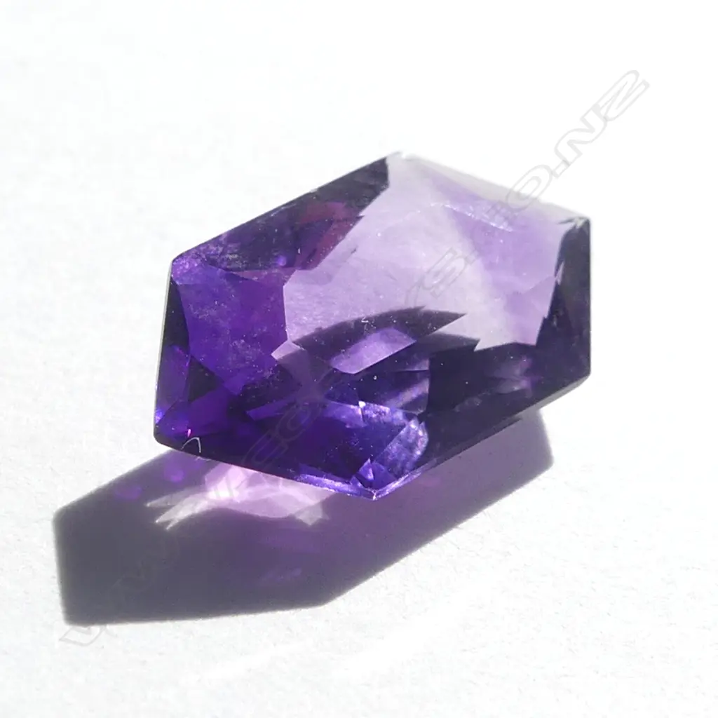 FANTASY SHAPE AMETHYST 2.51CT  Image 1++