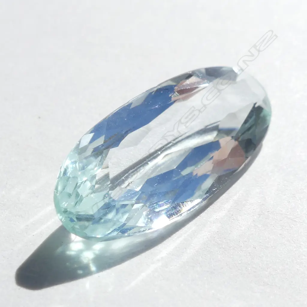 LG OVAL AQUAMARINE STONE, 6.50CT Image 1++
