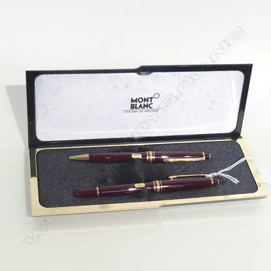 MONT BLANC MODERN DBLE PEN SET IN BOX W BOOKLET (20607)