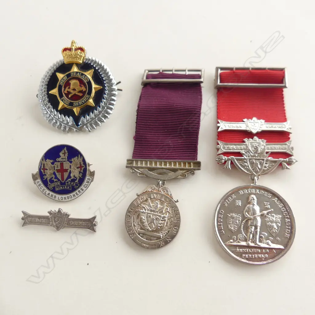Anton Teutenberg 1982 SILVER FIRE BRIGADE (WAIHEKE) & 4 OTHER F.B. MEDALS Image 1++