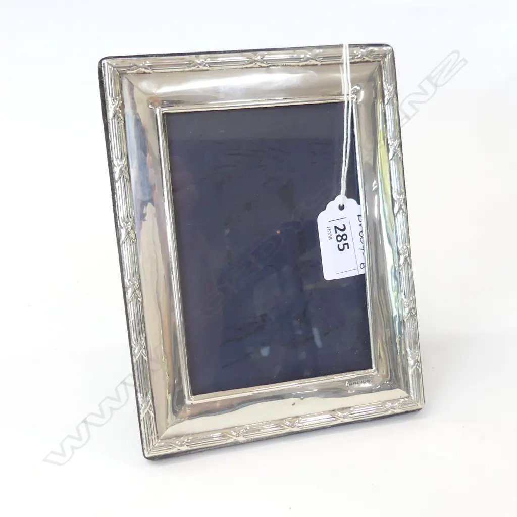 STG SILVER PHOTO FRAME 170 X 130MM, LONDON 1990 Image 1++