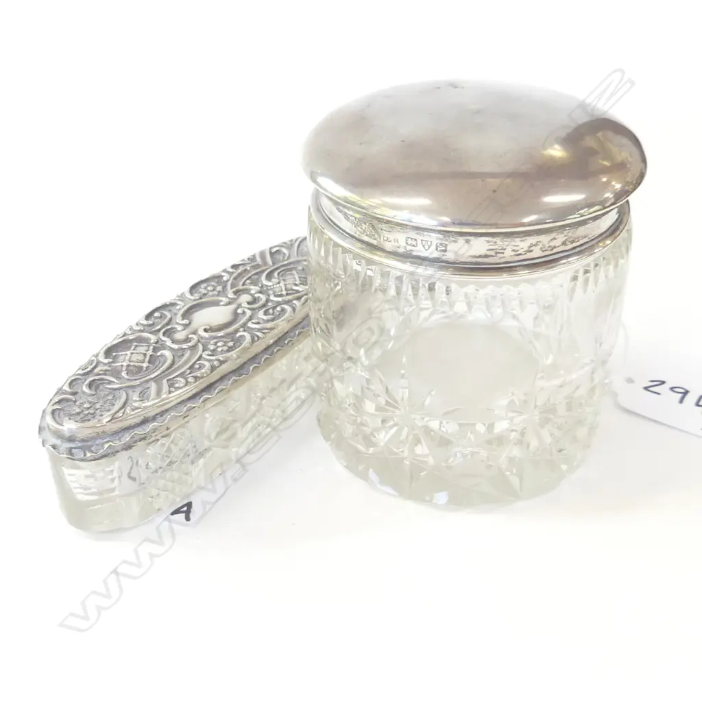 2 GLASS & STG SILVER DRESSING TABLE ITEMS; JAR (H80MM) & OVAL DISH (L110MM) Image 1++