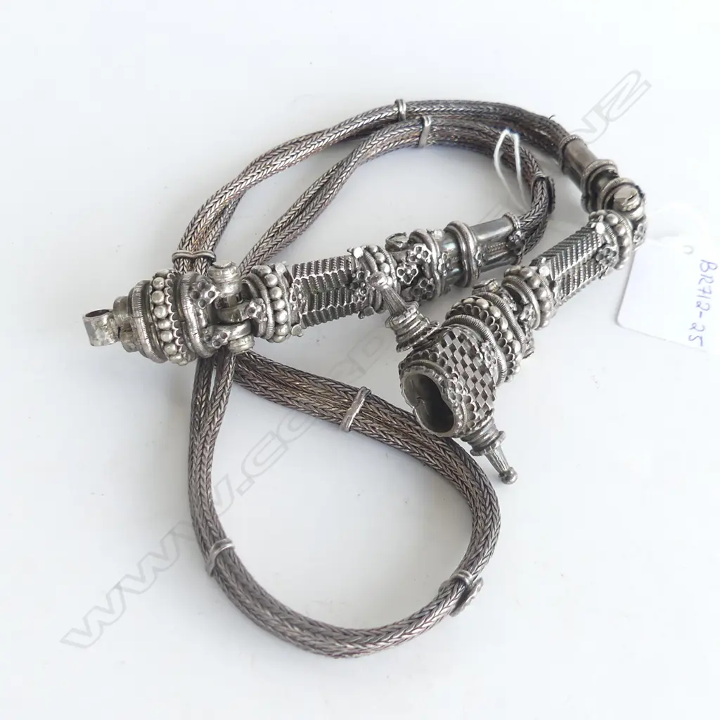 INDIAN SILVER BELT  244 grams Image 1++