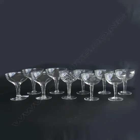 10 ASST. CHAMPAGNE GLASSES (5 HOLLOW STEM) H.115mm