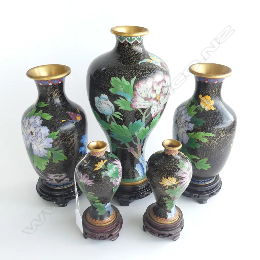 5 BLACK CLOISONNE VASES w. STANDS H.290mm Image 1++