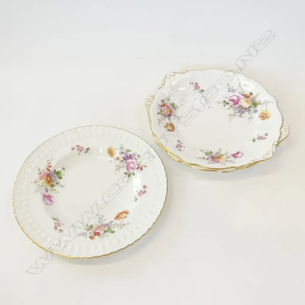 3 ROYAL CROWN DERBY, DERBY POSIES CAKE SERVING PLATES, 2 WITH TAB HANDLES Image 1++