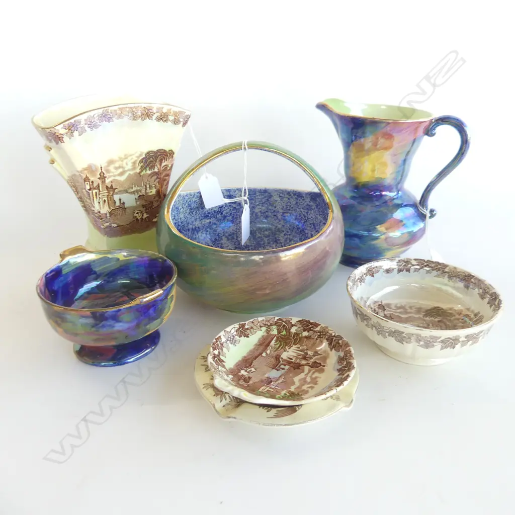 7 ASST PCS MALING, INCL ART DECO VASE (H. 180MM), 3 LUSTRE PCS ETC... Image 1++