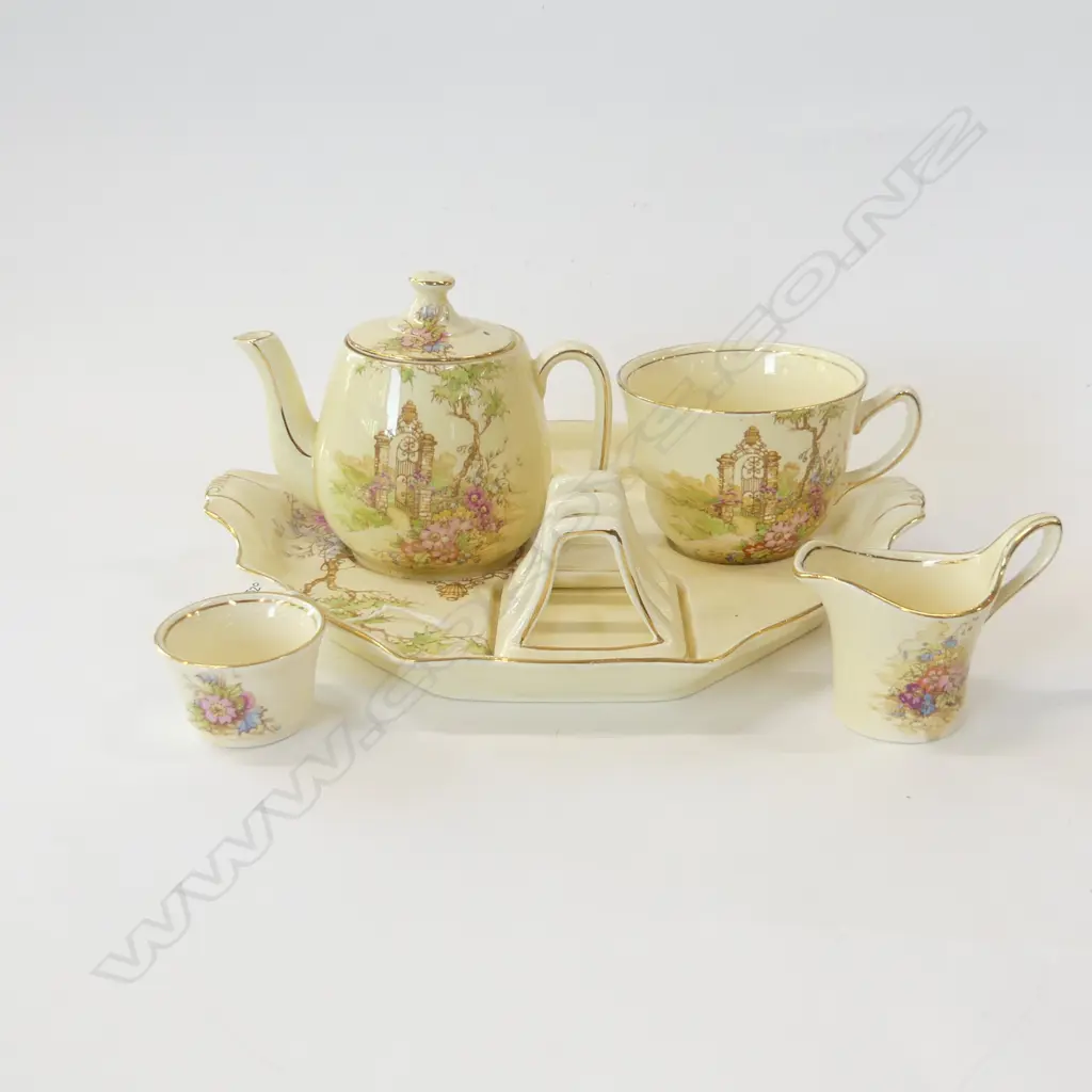 ROYAL WINTON 'GATEWAY' BREAKFAST SET  Image 1++