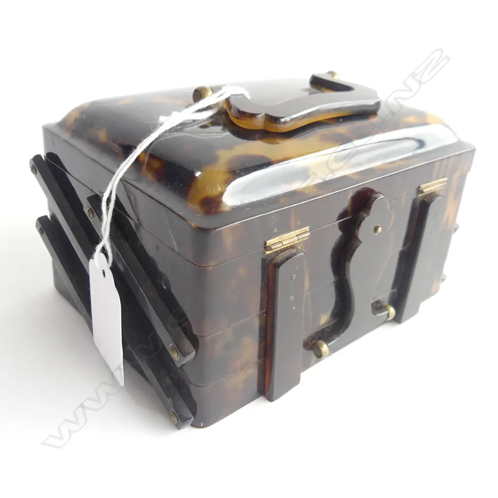 FAUX TORTOISHELL 3 TIER FOLDING JEWELLERY BOX W.130mm (AK20878) Image 1++