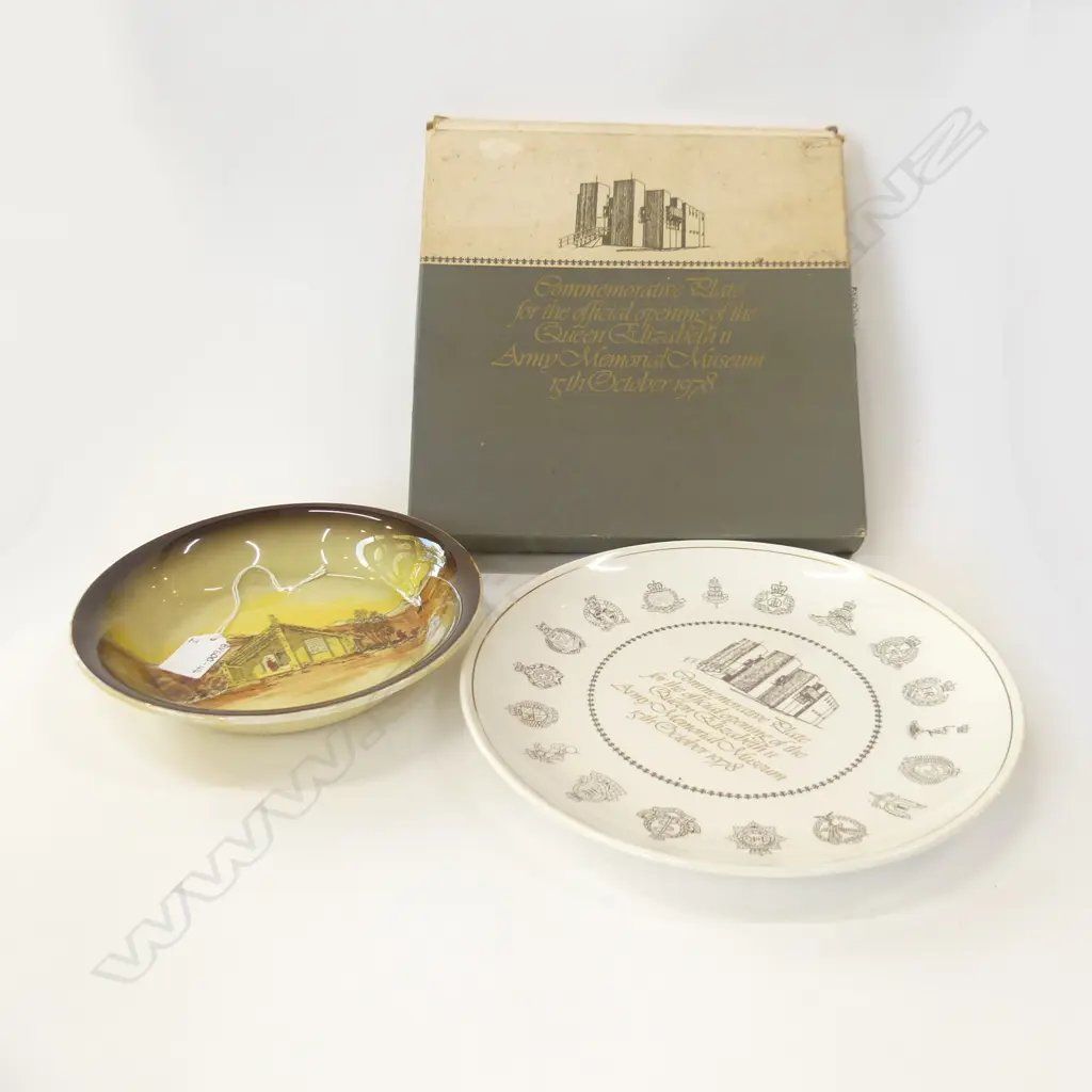 ROYAL STAFFORDSHIRE 'NZ HOMELAND SERIES' BOWL (DIA 200MM) + COMMEM. QUEEN ELIZABETH PLATE - IN ORIG. BOX (AK68) Image 1++
