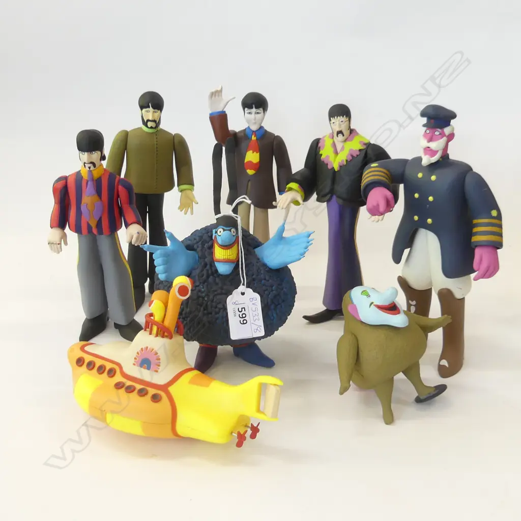 8 ASST VINTAGE SUBAFILMS FIGURINES; BEATLES SGT PEPPERS, YELLOW SUBMARINE ETC.. Image 1++