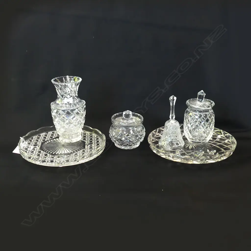 6 PCS CUT CRYSTAL, 2 PLATES, VASE, BELL & 2 LIDDED JAM POTS Image 1++