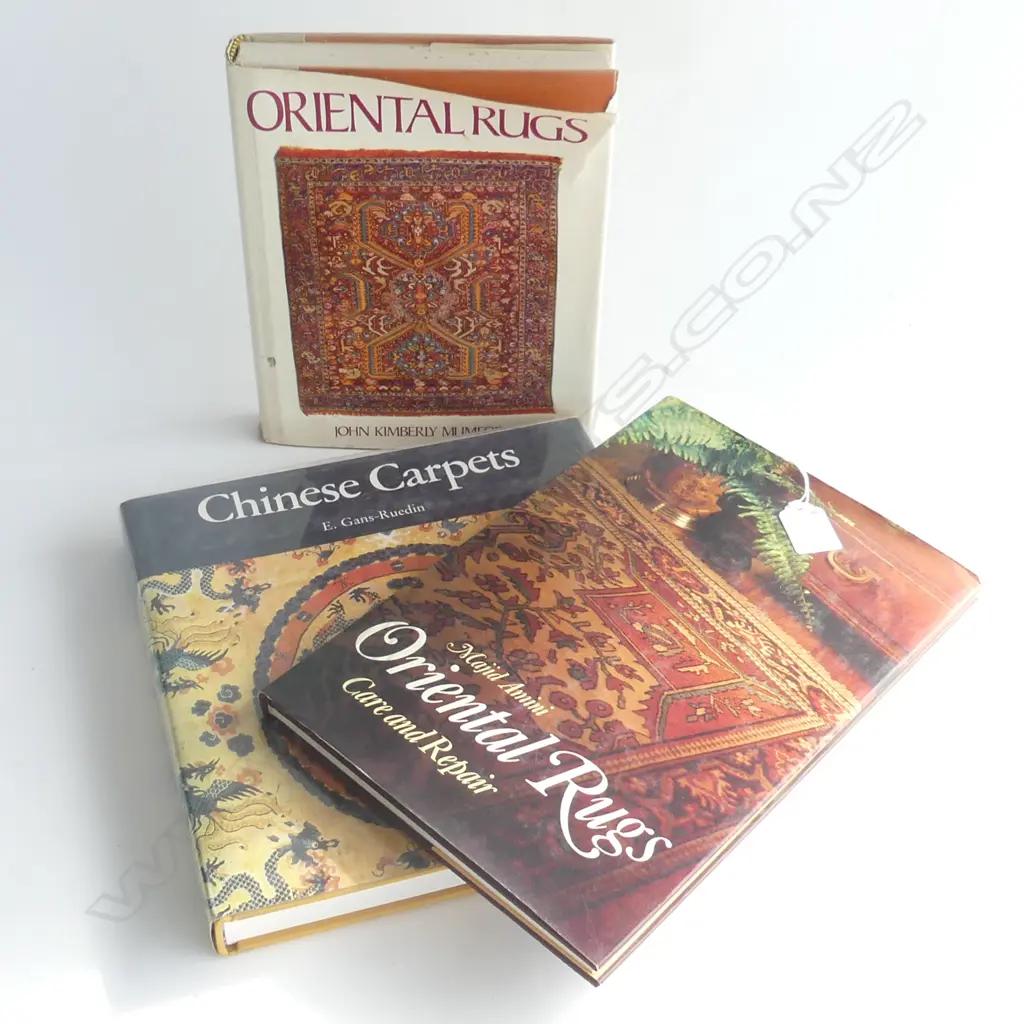 3 BOOKS ON ORIENTAL RUGS; MUMFORD, AMINI & GANS-RUEDIN Image 1++