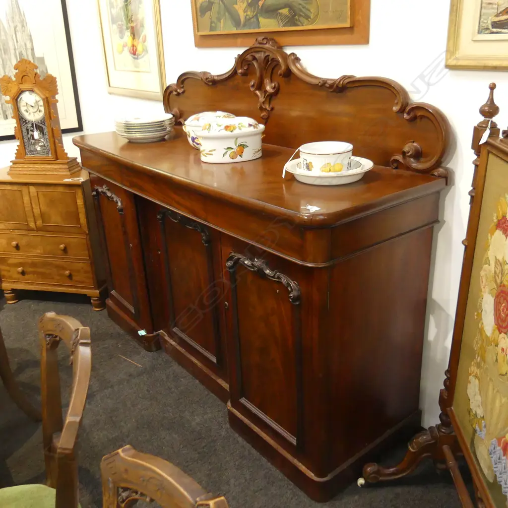 VICTORIAN MAHOGANY SIDEBOARD 1680x560x1350mm Image 1++