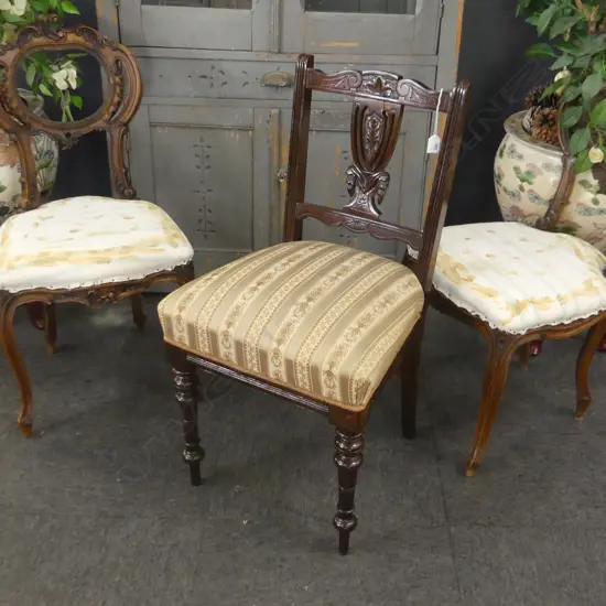 VICTORIAN CHAIR
