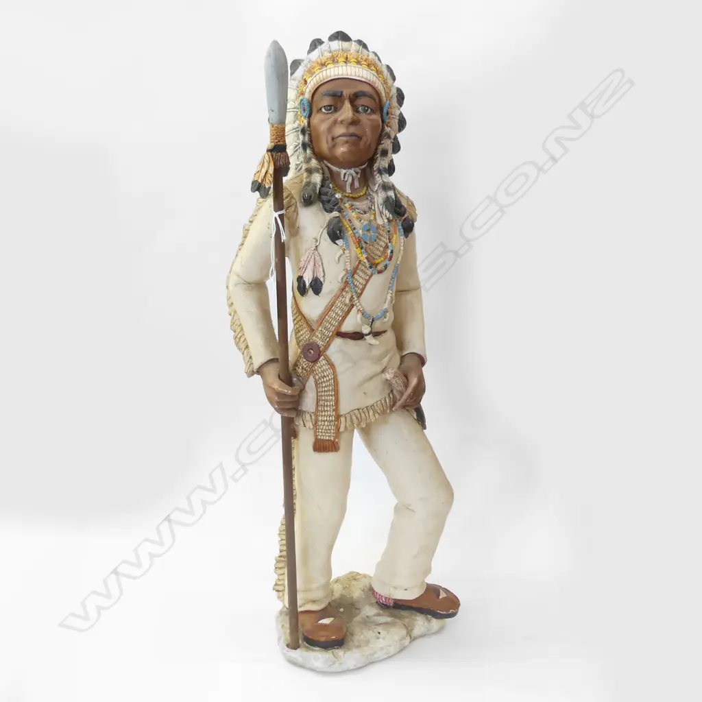 LG AMERICAN INDIAN FIGURE H. 640MM Image 1++
