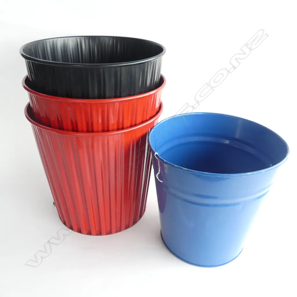 4 RETRO METAL PAPER BINS H.290mm; 2x RED, BLUE & BLACK Image 1++
