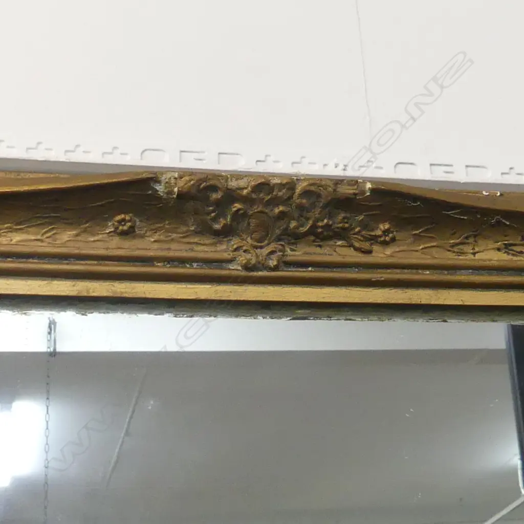 LARGE GILT FRAMED MIRROR 1320 x 1040mm Image 1++