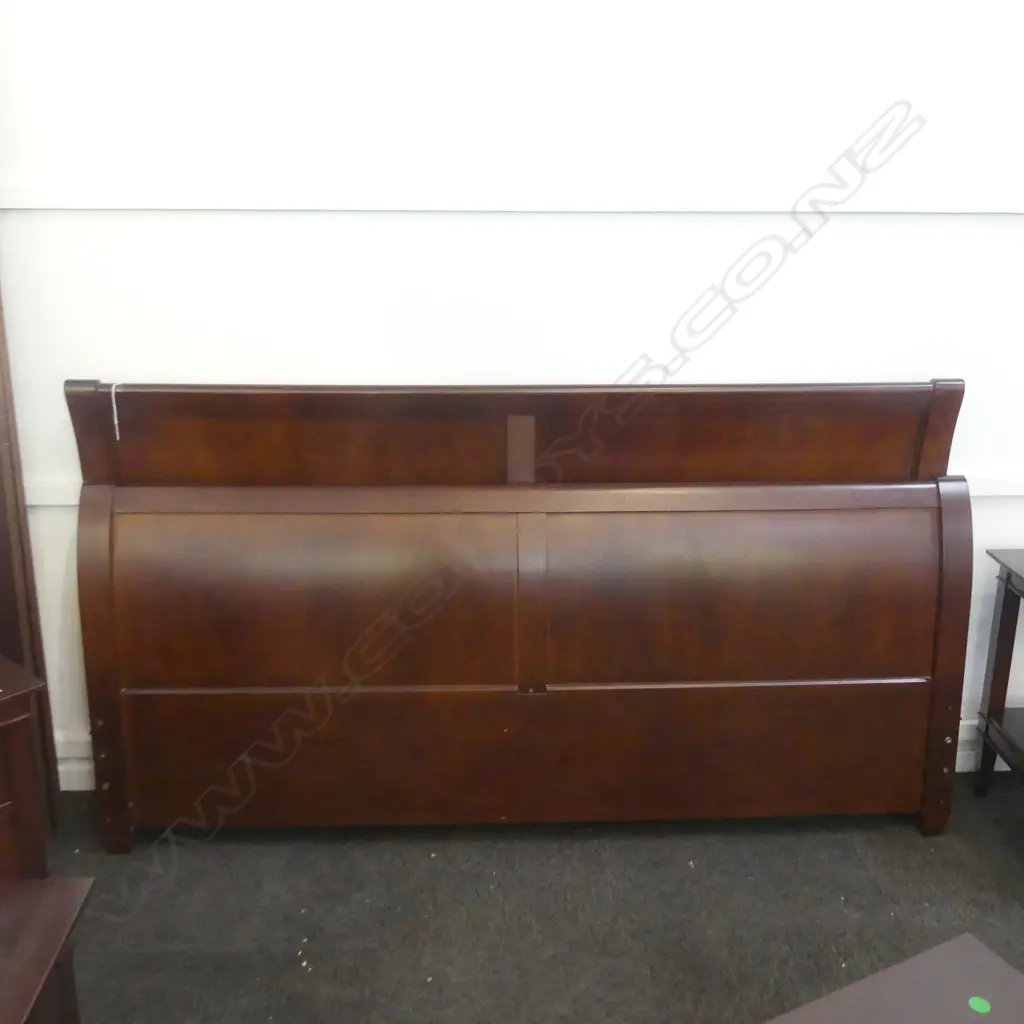 ROSE AND HEATHER TRENAIL SLEIGH BED W.1800mm Image 1++