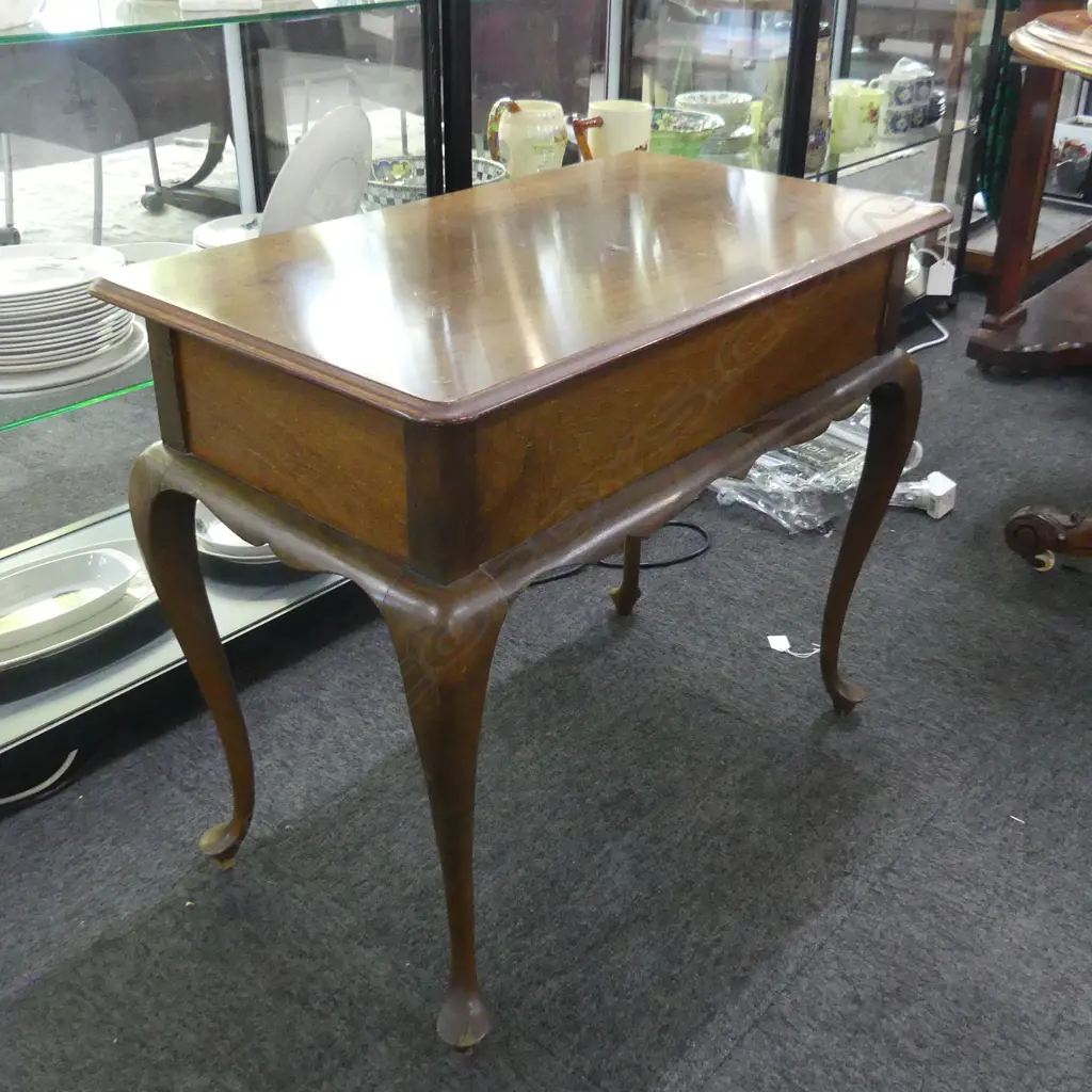 MAHOGANY OCCASIONAL TABLE L 710 X 410MM Image 1++