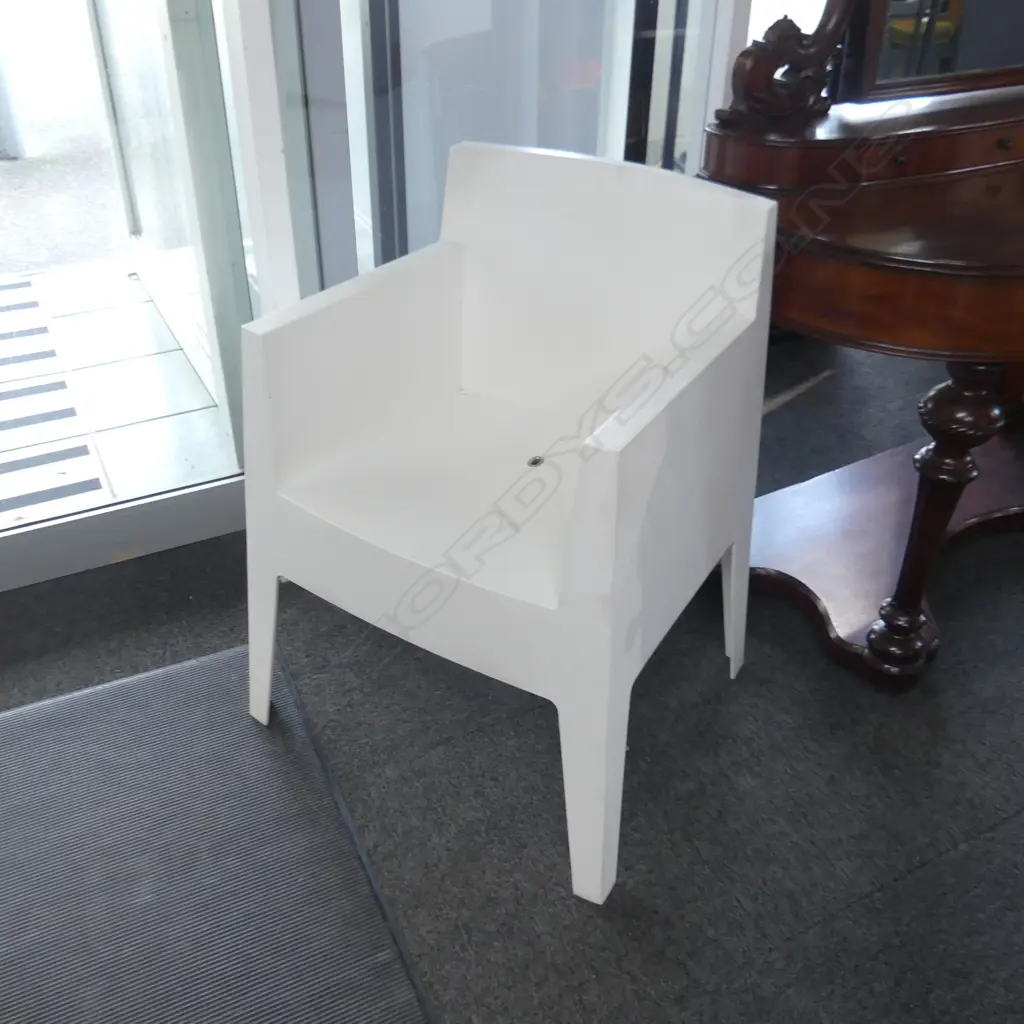 FOUR PHILIPPE STARK POLYPROPYLENE CHAIRS - 'TOY CHAIR' Image 1++