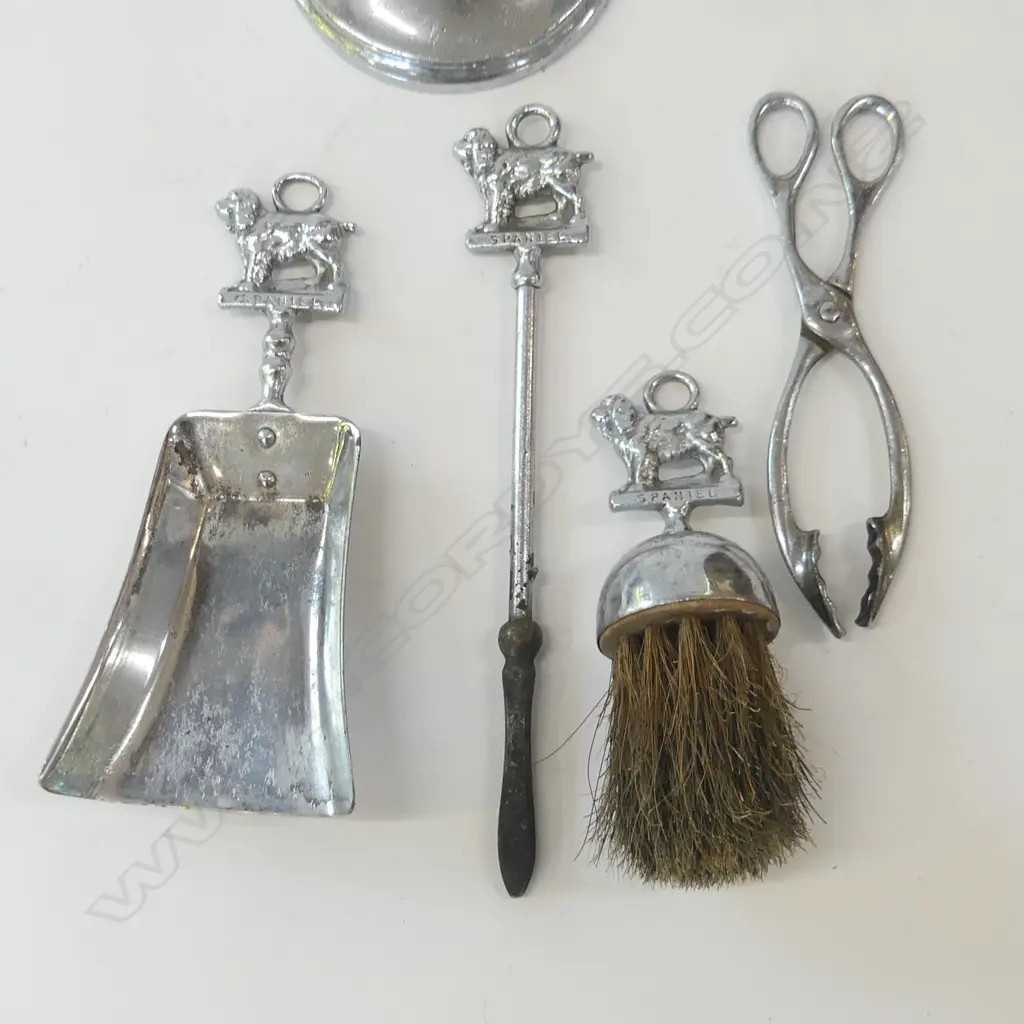 CHROME FIRE SIDE BRUSH/SHOVEL SET Image 1++
