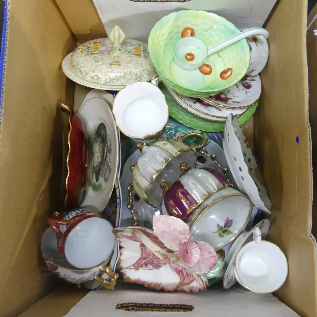 GOOD BOX LOT ASST PORCELAIN & CHINA INCL. CARLTON WARE, CROWN LYNN ETC.. Image 1++