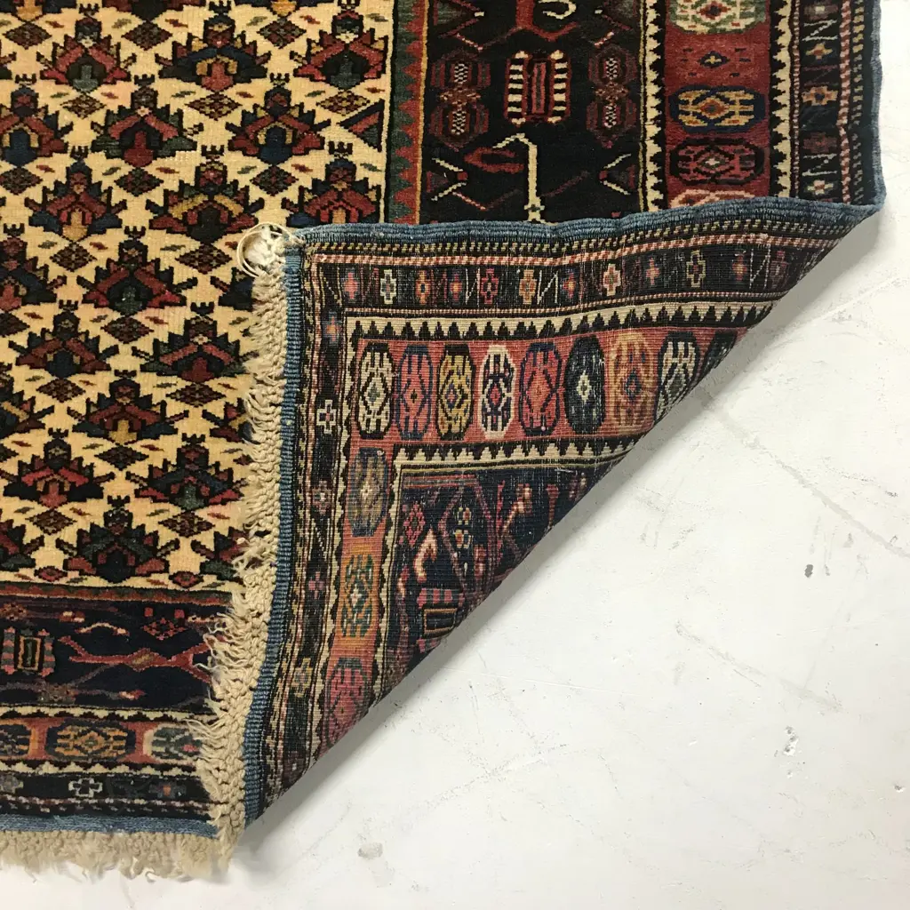 An Alpan, Kuba rug. Circa 1900. 189 x 119cm. Image 1++