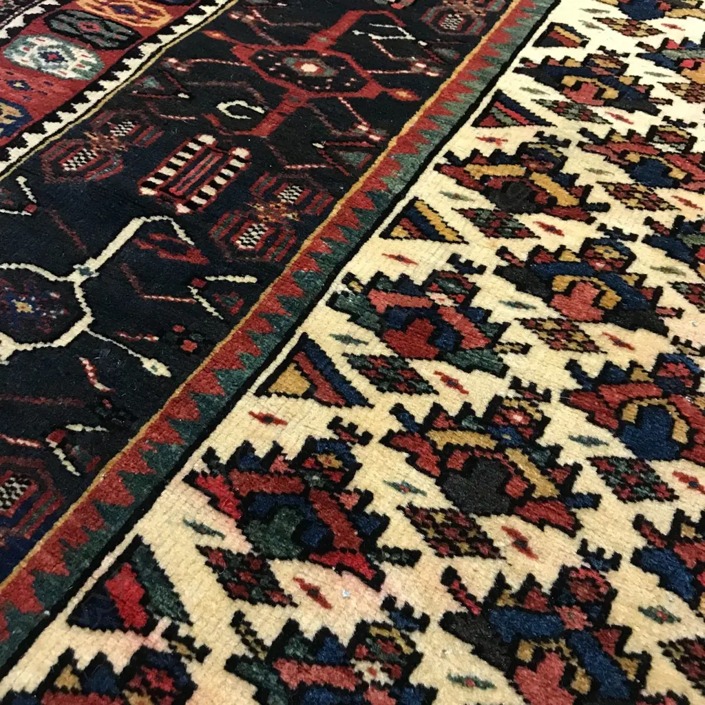 An Alpan, Kuba rug. Circa 1900. 189 x 119cm. Image 1++