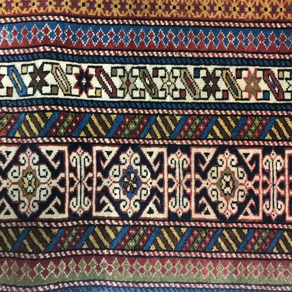 A Pirebadil, Kuba rug. Circa1900. 199 x 150cm. Image 1++
