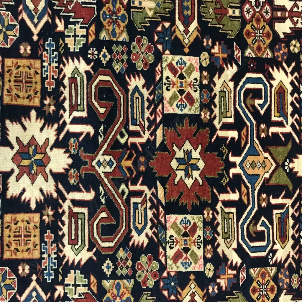 A Pirebadil, Kuba rug. Circa1900. 199 x 150cm. Image 1++