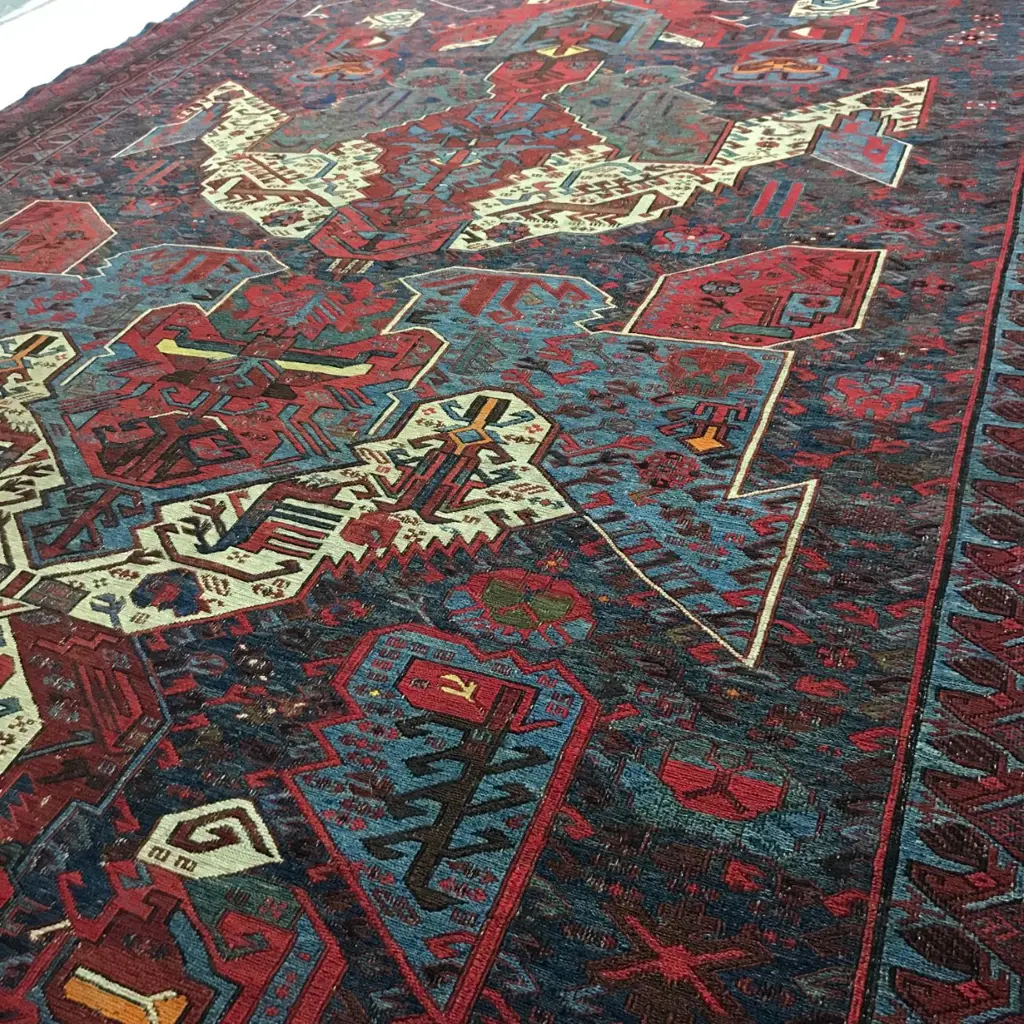 A Ziekhur soumak flatweave. Kuba broad runner. Second half 19thC. 336 x 155cm Image 1++