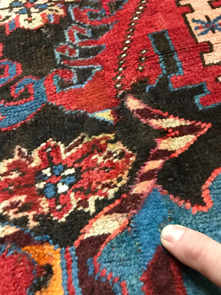 A Shemakha, Shirvan rug, circa 1900. 290 x 128cm Image 1++