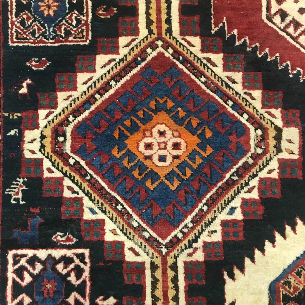 An Arjiman, Shirvan runner. Dated either 1895 or 1927. 337 x 167cm. Image 1++