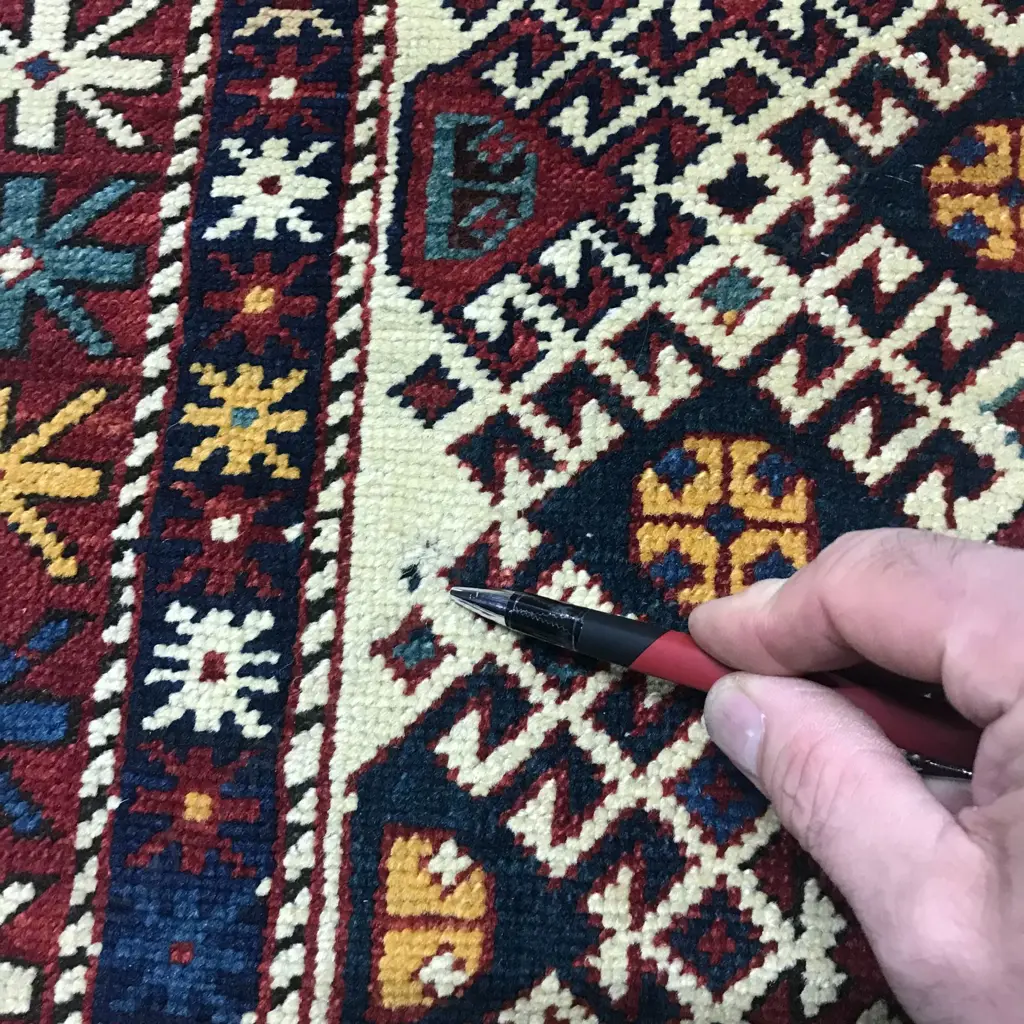 A Mihrabi Chukhanly, Shirvan prayer rug. Circa 1900. 173 x 105cm. Image 1++