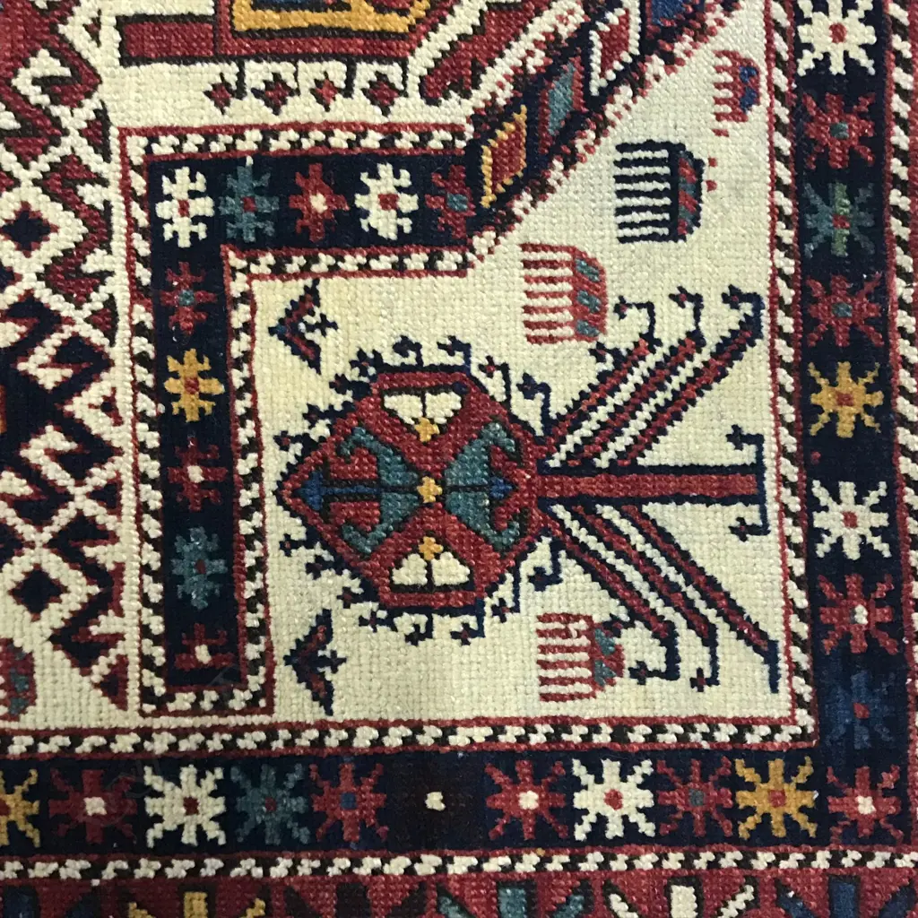 A Mihrabi Chukhanly, Shirvan prayer rug. Circa 1900. 173 x 105cm. Image 1++