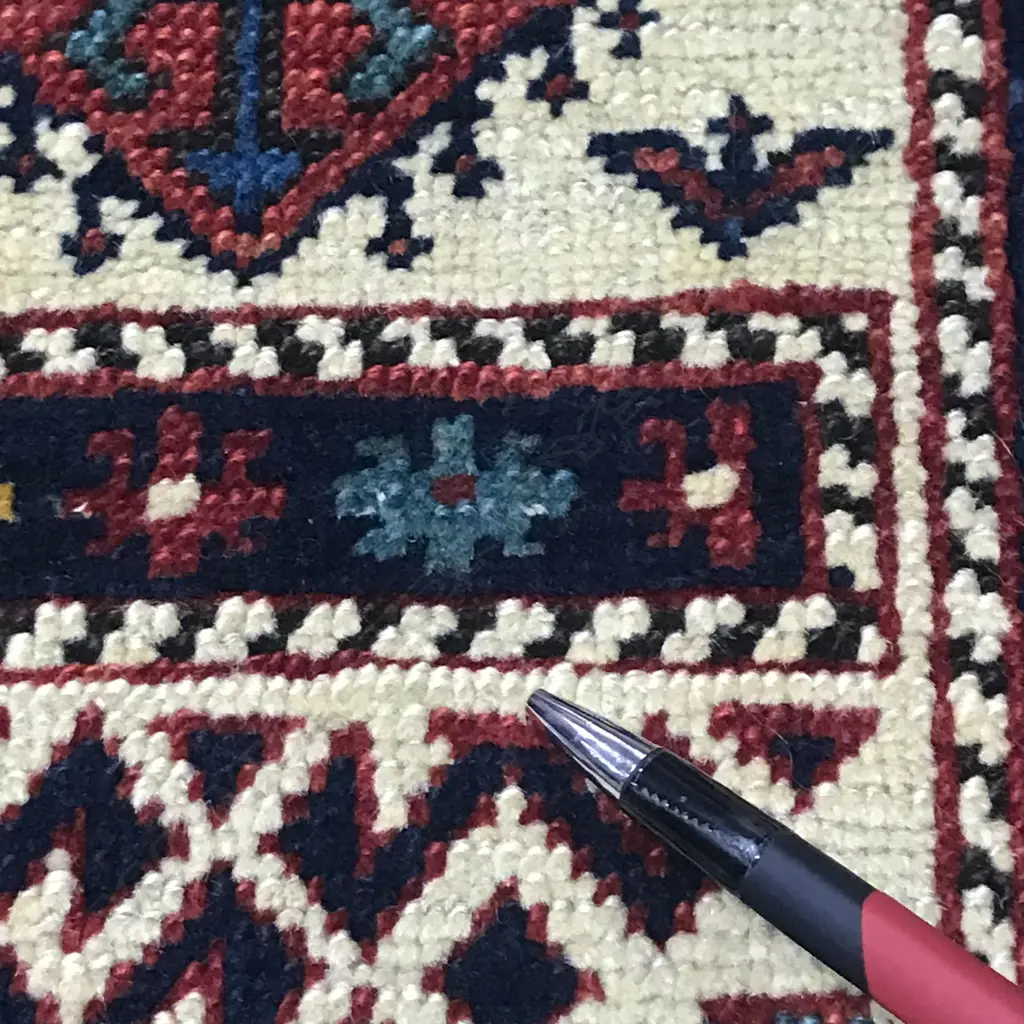 A Mihrabi Chukhanly, Shirvan prayer rug. Circa 1900. 173 x 105cm. Image 1++